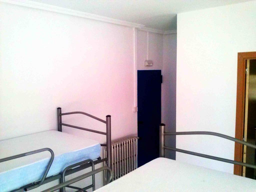 Albergue Internacional De Teruel City Backpackers المظهر الخارجي الصورة