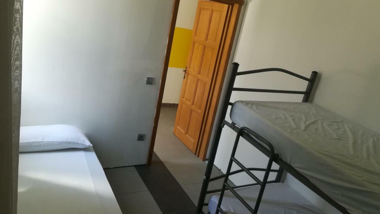 Albergue Internacional De Teruel City Backpackers المظهر الخارجي الصورة