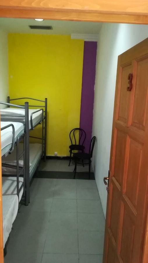 Albergue Internacional De Teruel City Backpackers المظهر الخارجي الصورة